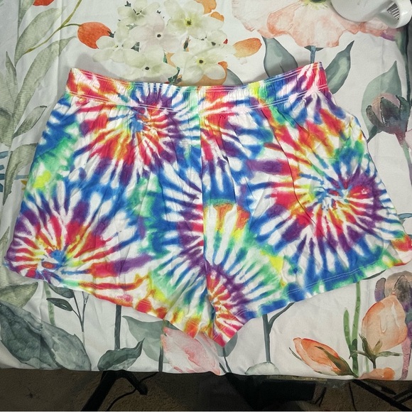 Pink Victoria’s Secret Tie Dye Lounge Shorts - Picture 5 of 5